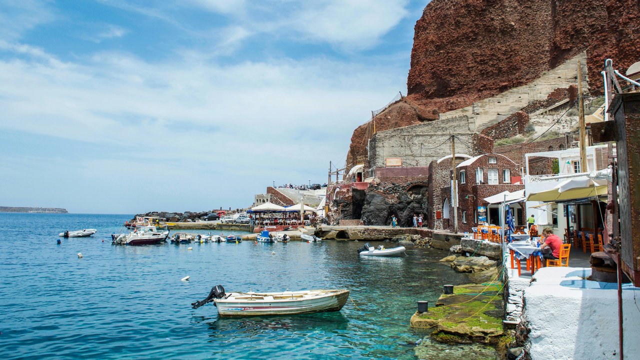 Discover how to apply for a Schengen Greece visa, including required documents, process tips, and travel advice for a smooth journey to Greece.