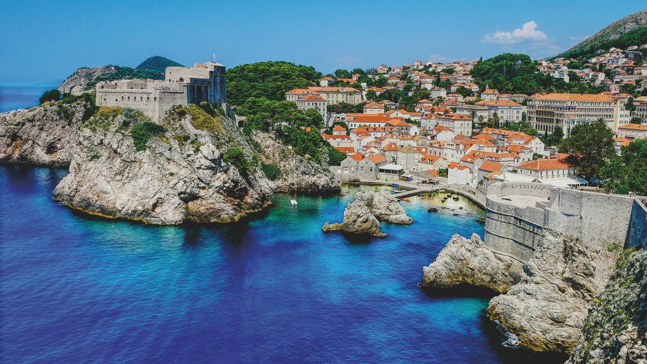 Learn all about the Schengen Croatia visa, including requirements, application process, and what you need to know for error-free travel.