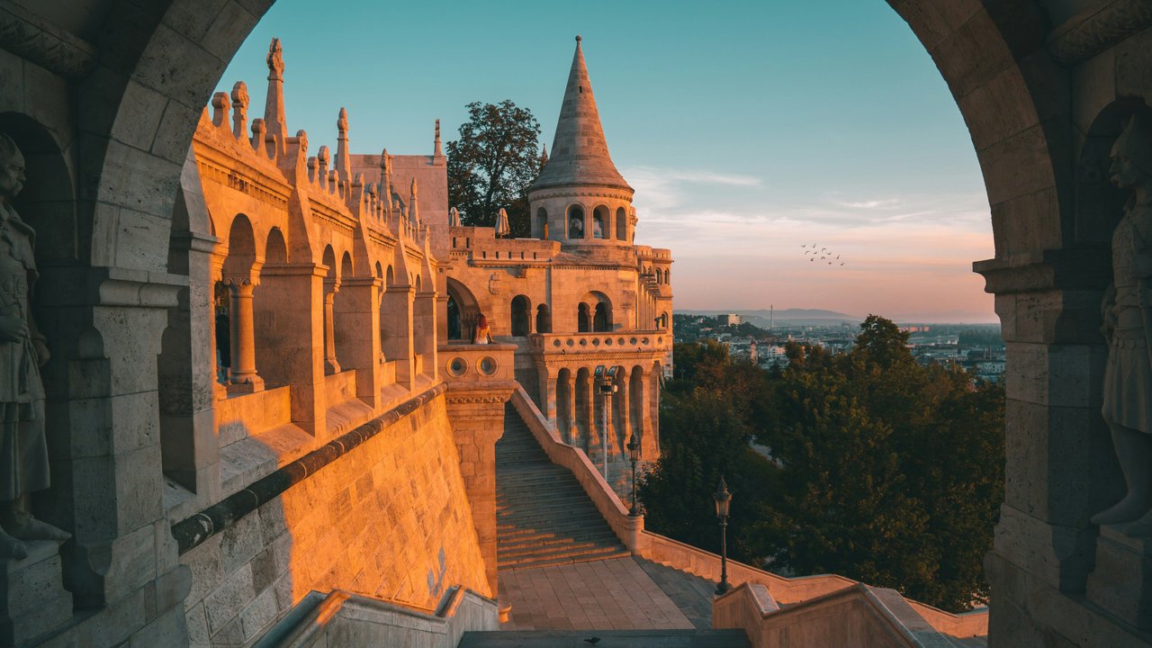 Your complete guide to the Schengen Hungary visa application: requirements, tips, and steps for a smooth and stress-free process.