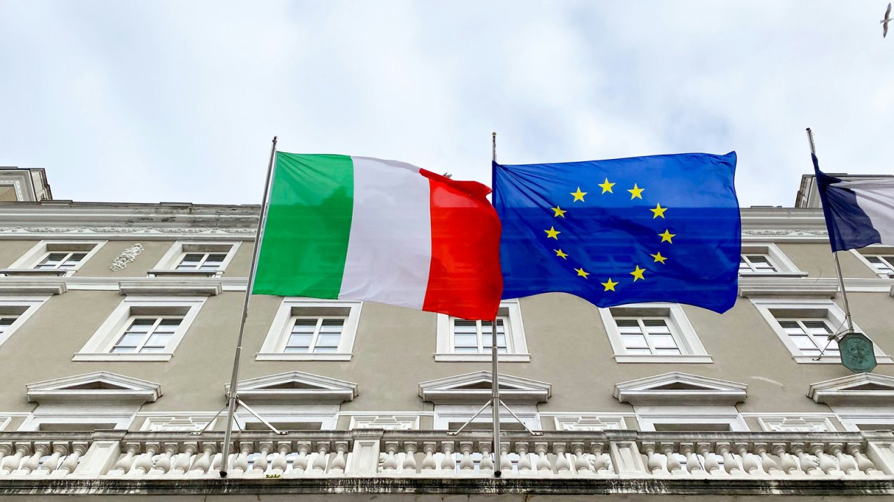 Your Schengen Italy visa guide—learn requirements, tips, and how to apply with ease for your unforgettable Italian adventure.