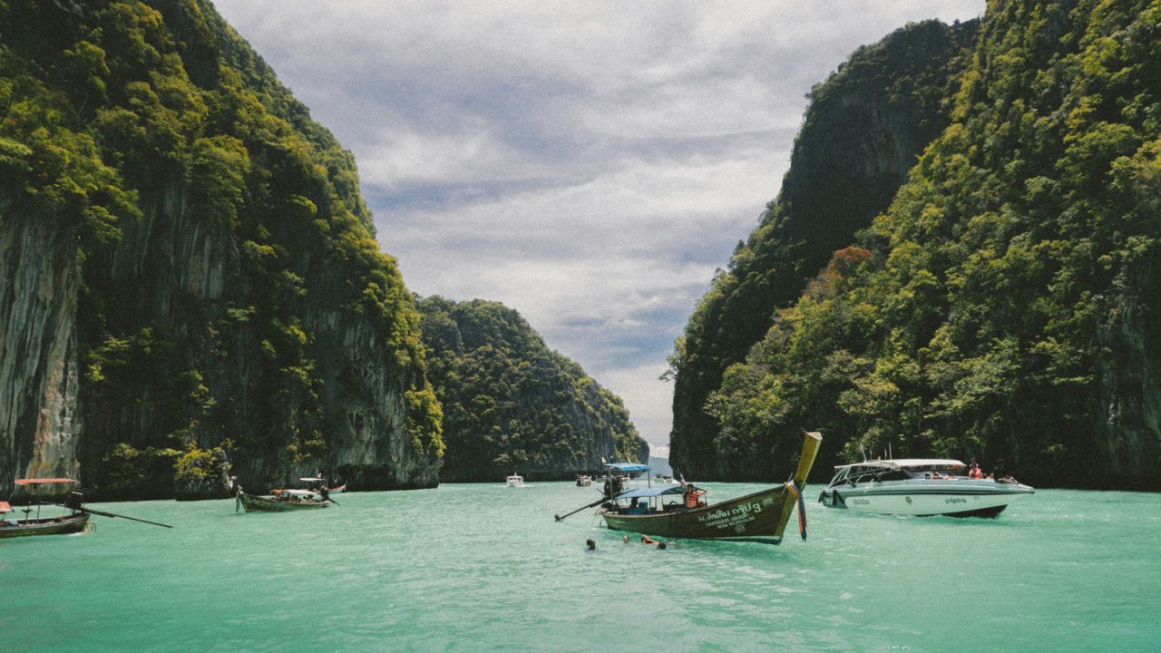 Thailand visa extensions made easy: Where to apply, what you need, and how to avoid overstaying.