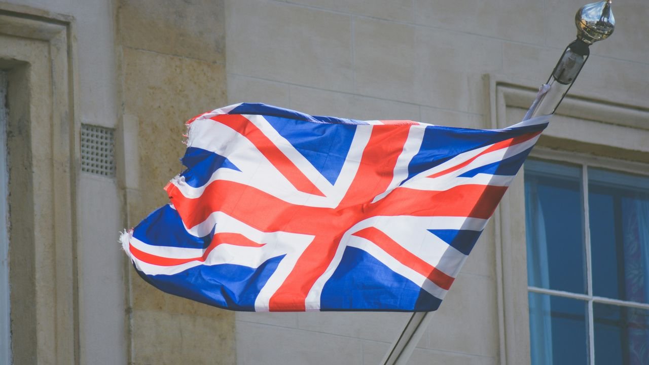 Secure your UK Student Visa with expert guidance on eligibility, documents, and financial requirements for a smooth application process.