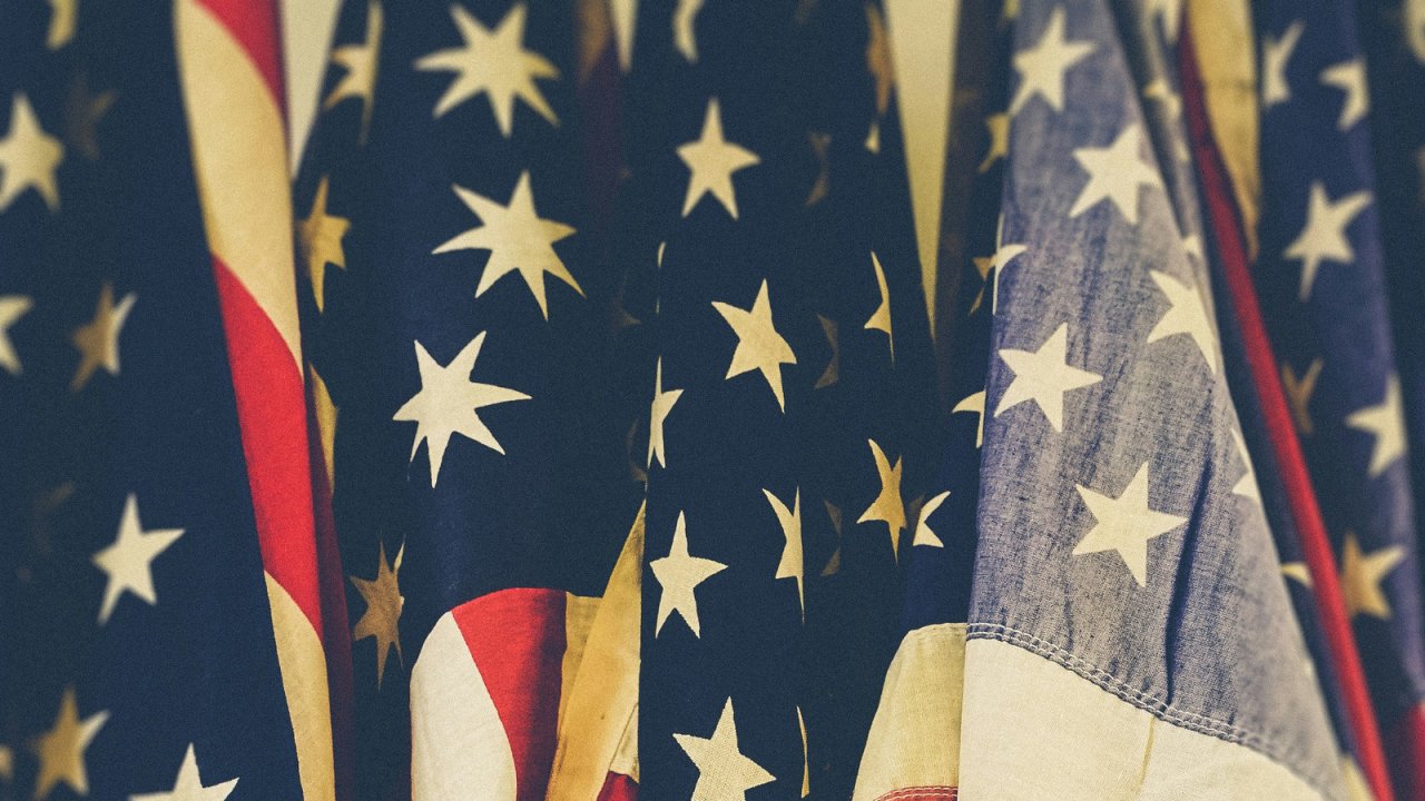 Trump's 2025 order challenges USA birthright citizenship, sparking legal battles and debate over the 14th Amendment.